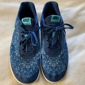 Nike Flex Experience RN 6 PREM Womens Running Shoe